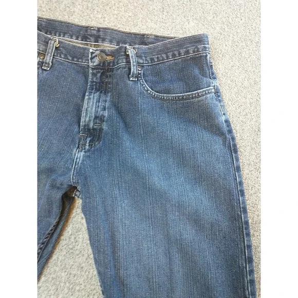 Wrangler Jeans Mens 36x30 Blue Premium Denim 97LRWBI Straight Leg Relaxed Fit - Picture 2 of 16